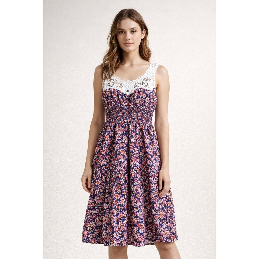 Delia’s Floral Lace Bodice Smocked Sundress Juniors Medium Boho